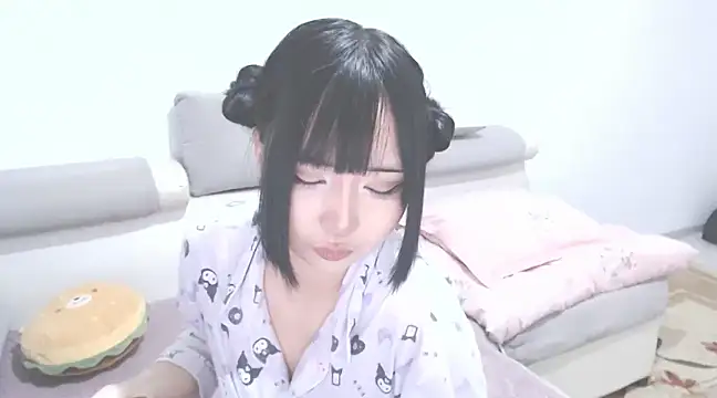 Snapshot of your_angela chatting on March 2025 12:43:02 PM your angela online show from March 2025 12:43:02 PM