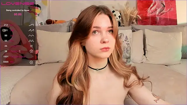 Snapshot of Frau_Lina chatting on November 2025 02:31:02 PM Frau Lina online show from November 2025 02:31:02 PM