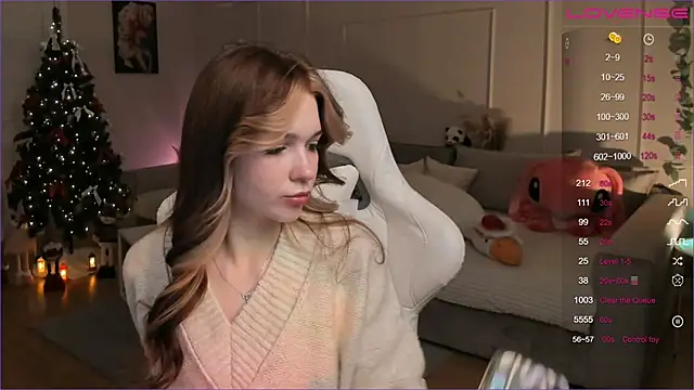 Snapshot of Frau_Lina chatting on December 2025 02:20:01 PM Frau Lina online show from December 2025 02:20:01 PM