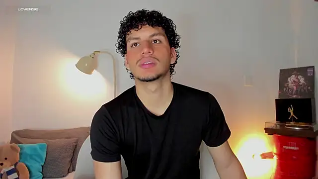 Curlblue online show from September 2025 02:34:01 AM
