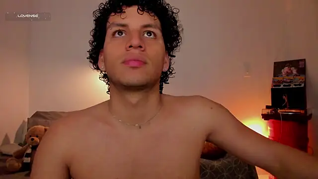 Curlblue online show from December 2025 12:13:02 AM