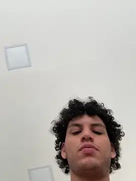 Snapshot of Curlblue chatting on November 2025 05:46:02 PM Curlblue online show from November 2025 05:46:02 PM