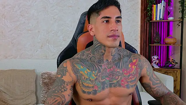 AdanReilly online show from January 2026 10:25:01 PM