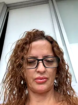 CioniWeiss online show from November 2025 12:53:02 PM