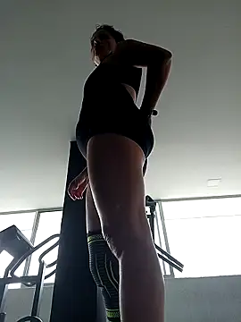 Snapshot of CioniWeiss chatting on March 2025 05:28:02 PM CioniWeiss online show from March 2025 05:28:02 PM