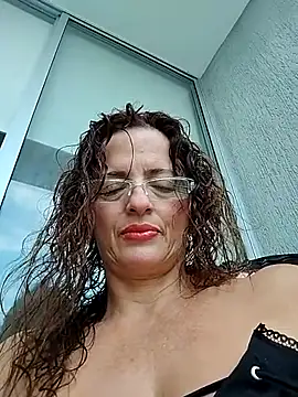 Snapshot of CioniWeiss chatting on March 2025 10:37:01 PM CioniWeiss online show from March 2025 10:37:01 PM