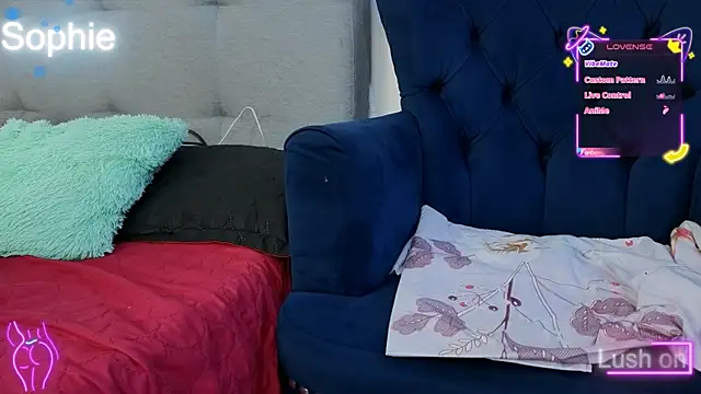 Sophiehuntress online show from September 2025 02:01:01 PM