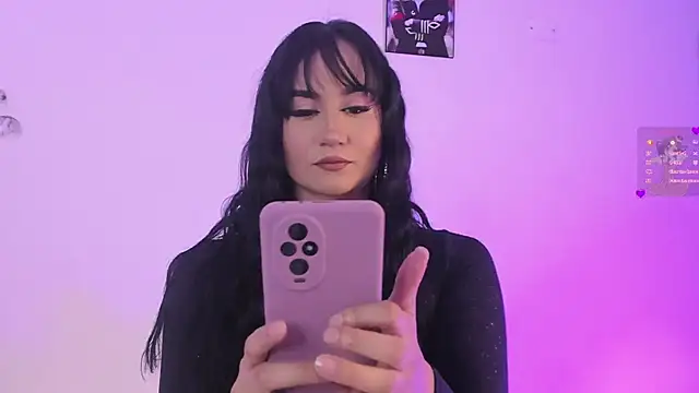 Snapshot of Maggie_1 chatting on September 2025 11:11:02 PM Maggie 1 online show from September 2025 11:11:02 PM