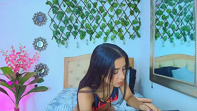 kinkysweet   online show from May 2026 09:21:02 PM