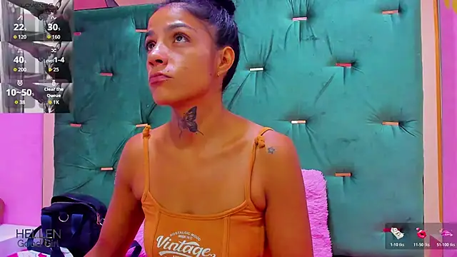 Snapshot of Hellen__4master chatting on November 2025 01:28:02 AM Hellen 4master online show from November 2025 01:28:02 AM