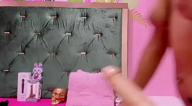 Hellen  4master online show from February 2025 05:37:02 PM