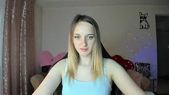 Snapshot of RouseReed chatting on May 2026 12:20:01 PM RouseReed online show from May 2026 12:20:01 PM