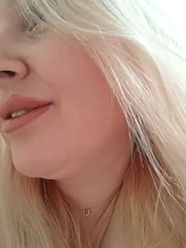 LadyLolyPop  online show from February 2026 10:26:01 AM