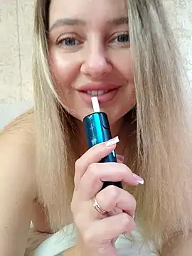 Snapshot of LadyLolyPop_ chatting on September 2025 01:55:02 AM LadyLolyPop online show from September 2025 01:55:02 AM