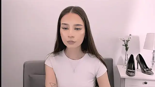 EmilyDarling online show from February 2026 09:03:01 PM