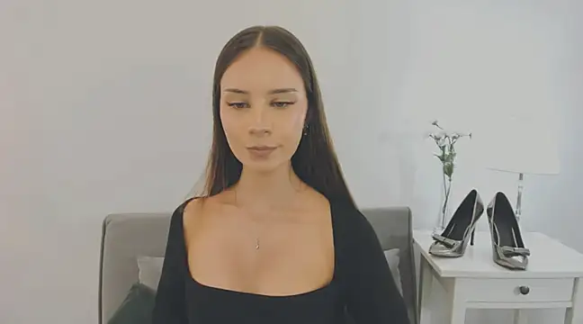 Snapshot of EmilyDarling chatting on February 2025 10:10:01 AM EmilyDarling online show from February 2025 10:10:01 AM