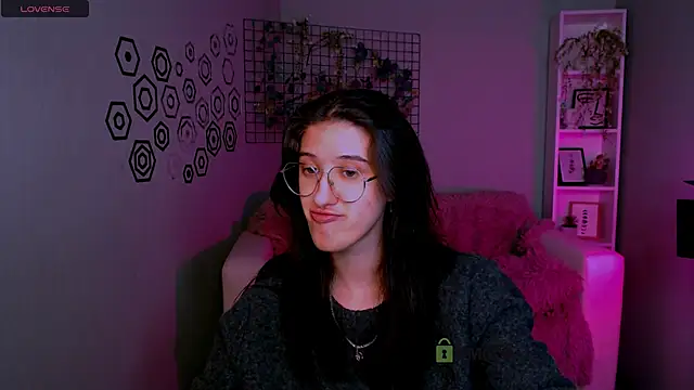 scarlet mooore online show from November 2025 09:20:02 PM