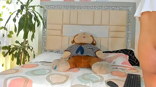 GingerDollx online show from December 2025 08:14:02 PM