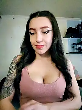 Paudelatorre online show from April 2026 05:26:02 AM