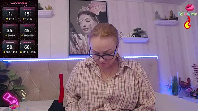 LadyJeen online show from November 2025 04:56:02 PM