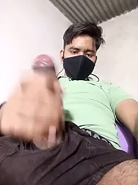 Snapshot of Pussy_lover_33 chatting on March 2026 05:35:02 PM Pussy lover 33 online show from March 2026 05:35:02 PM