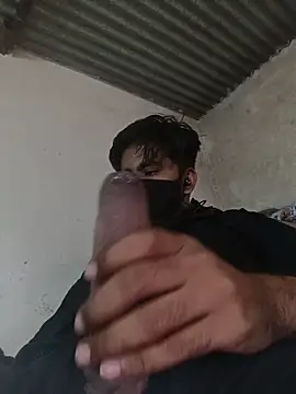 Snapshot of Pussy_lover_33 chatting on October 2025 09:08:02 AM Pussy lover 33 online show from October 2025 09:08:02 AM