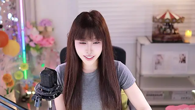 SleepArtist online show from December 2025 08:13:02 AM