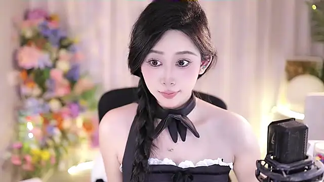 Snapshot of SleepArtist chatting on March 2025 04:03:01 PM SleepArtist online show from March 2025 04:03:01 PM