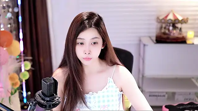 SleepArtist online show from November 2025 03:37:01 PM