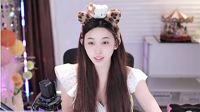 SleepArtist online show from November 2025 06:45:02 PM