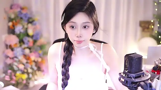 Snapshot of SleepArtist chatting on March 2025 09:37:01 PM SleepArtist online show from March 2025 09:37:01 PM