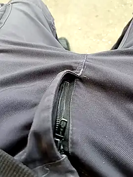 vadszex31 online show from October 2025 10:41:02 AM