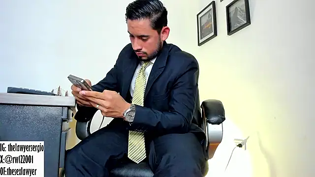 Snapshot of thesexlawyer1 chatting on February 2025 10:24:01 PM thesexlawyer1 online show from February 2025 10:24:01 PM