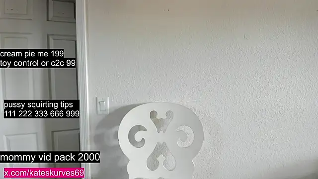 kateskurves online show from July 2026 01:11:01 PM