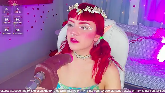 Snapshot of Tiny__Emmy chatting on February 2025 03:58:02 PM Tiny Emmy online show from February 2025 03:58:02 PM