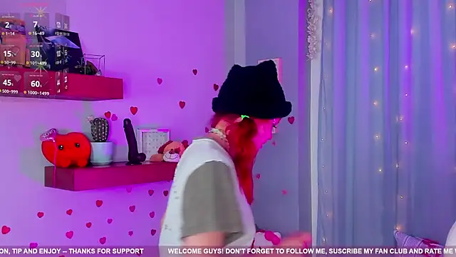 Snapshot of Tiny__Emmy chatting on February 2025 07:03:01 PM Tiny Emmy online show from February 2025 07:03:01 PM