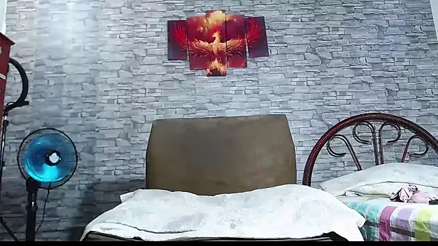 bulguehot online show from November 2025 06:23:02 PM