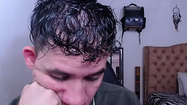 cute eidenx online show from May 2026 08:42:02 PM