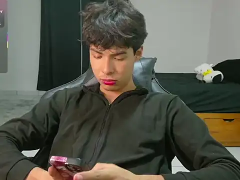 Jacotnk online show from November 2025 01:54:02 AM