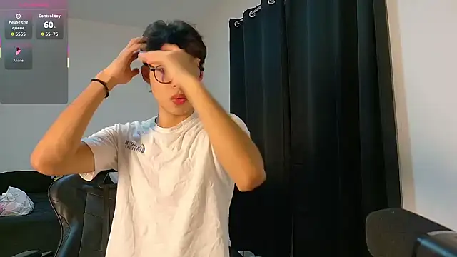 Jacotnk online show from November 2025 03:51:02 AM