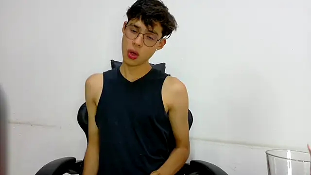 Snapshot of Jacotnk chatting on January 2025 05:30:01 AM Jacotnk online show from January 2025 05:30:01 AM