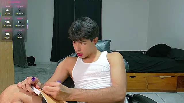 Jacotnk online show from November 2025 01:20:01 AM