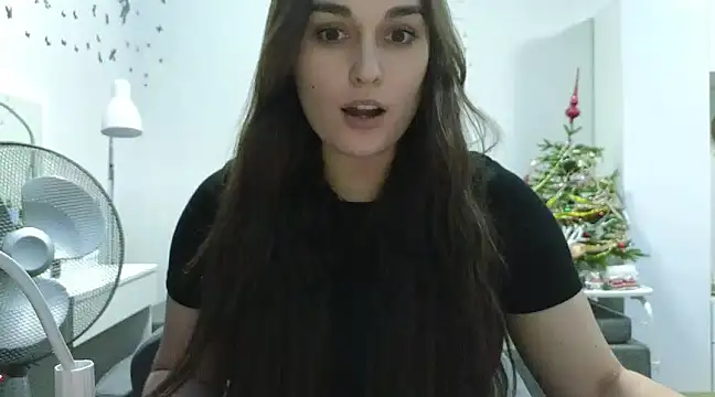 Snapshot of me_lissa_sun13 chatting on January 2025 03:01:02 PM me lissa sun13 online show from January 2025 03:01:02 PM