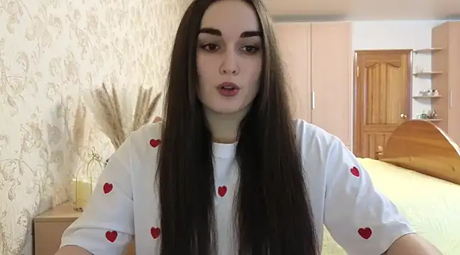 Snapshot of me_lissa_sun13 chatting on January 2025 09:40:02 AM me lissa sun13 online show from January 2025 09:40:02 AM