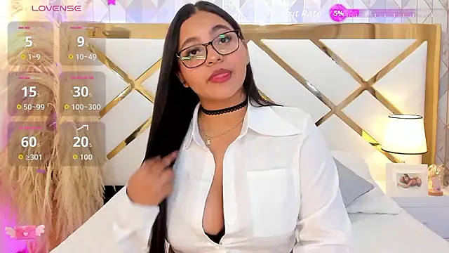 EmmaWeest online show from September 2025 10:05:02 PM