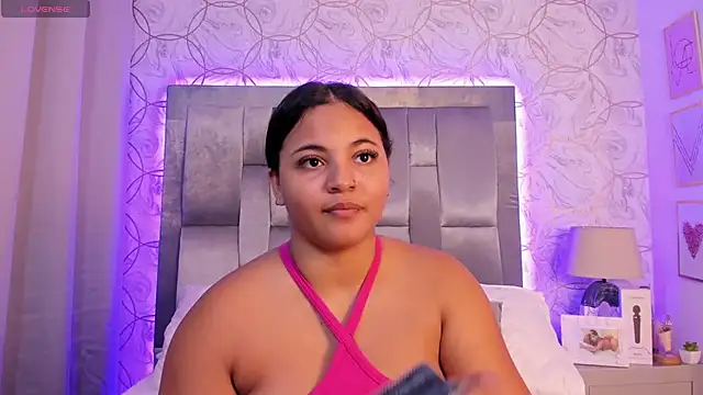 EmmaWeest online show from December 2024 09:23:02 PM