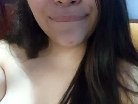 Snapshot of Blanquitaaa chatting on February 2026 10:10:02 PM Blanquitaaa online show from February 2026 10:10:02 PM