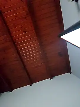 Snapshot of Blanquitaaa chatting on February 2026 12:27:01 PM Blanquitaaa online show from February 2026 12:27:01 PM