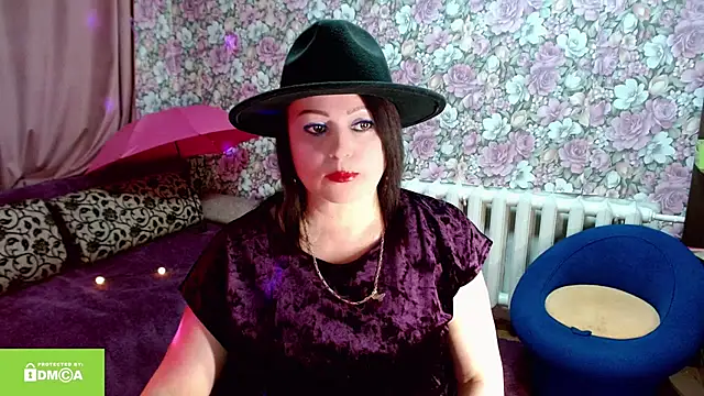 Julia-ru online show from September 2025 06:54:02 PM