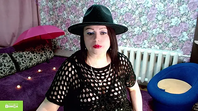 Julia-ru online show from October 2025 07:58:01 PM